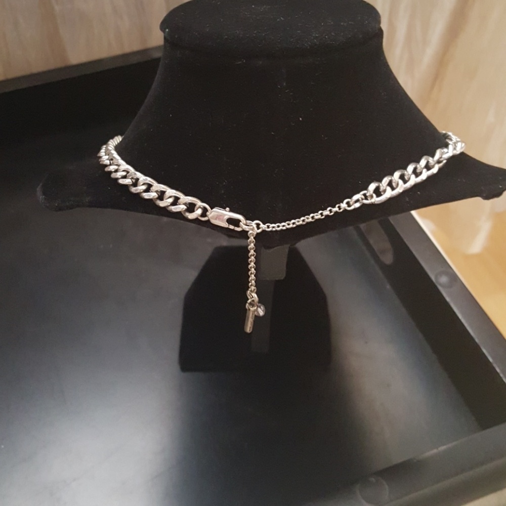 Necklace - Picture 2 of 2